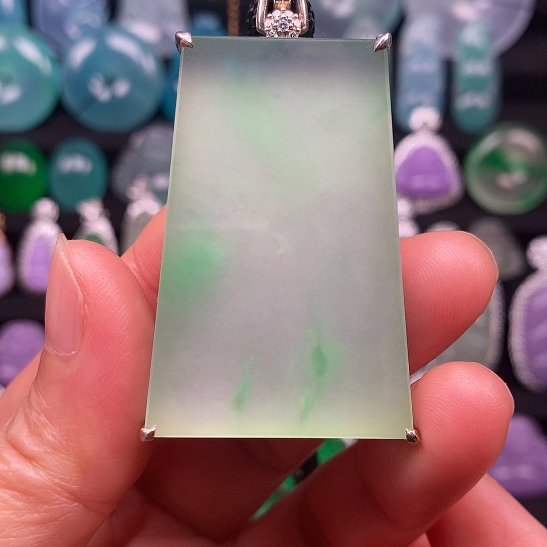 @***.湖水绿高冰无事牌