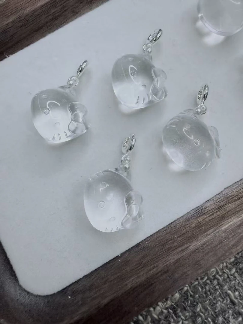 A08经典款白水KT吊坠