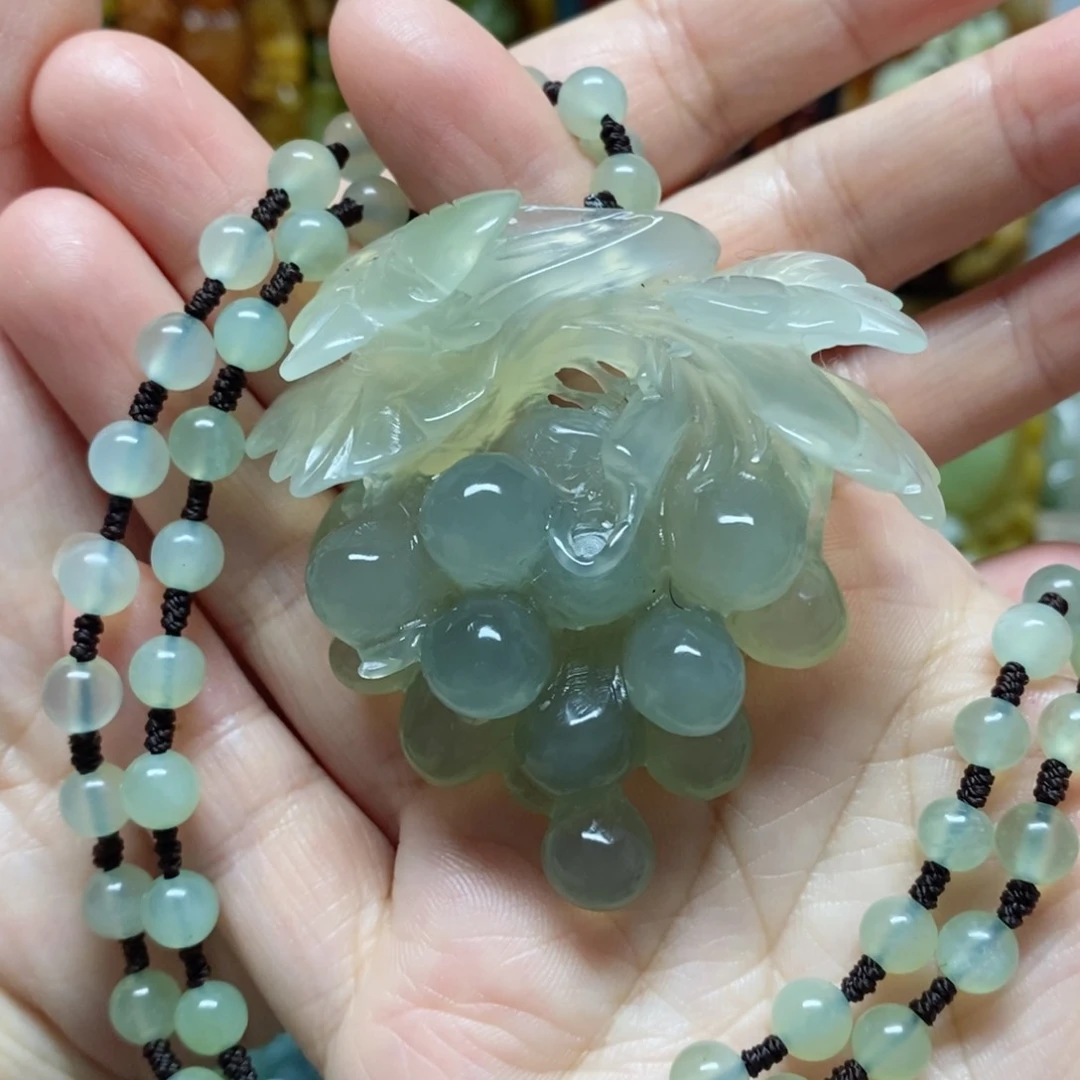 岫玉吊坠(赠链)未镶嵌