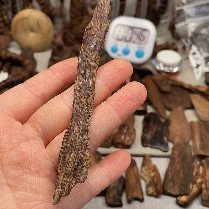 沉香碎屑沉香柬埔寨