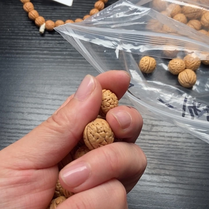 এ***༊吊坠桃核散籽发货100