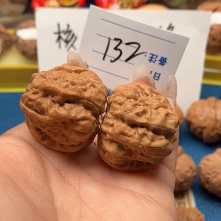 文玩核桃把件132号36蛤蟆头