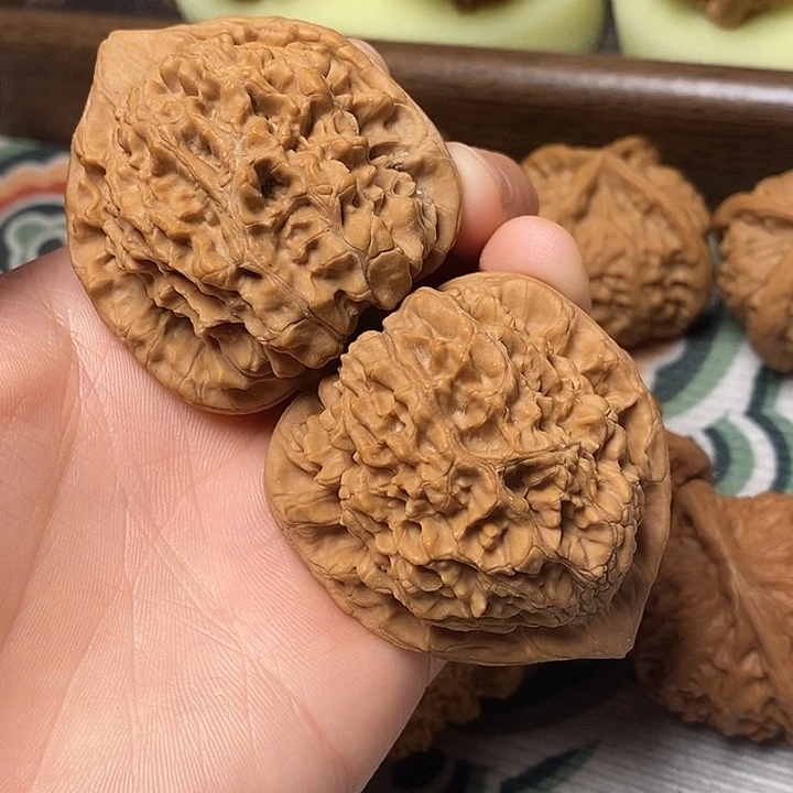 文玩核桃吊坠45官帽55克