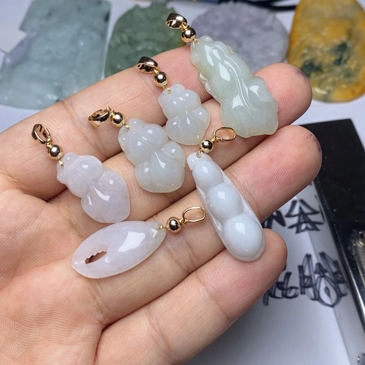颈饰未镶嵌翡翠翡翠