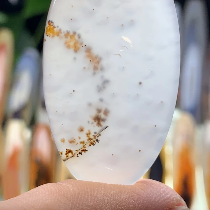 玛瑙/玉髓颈饰未镶嵌7