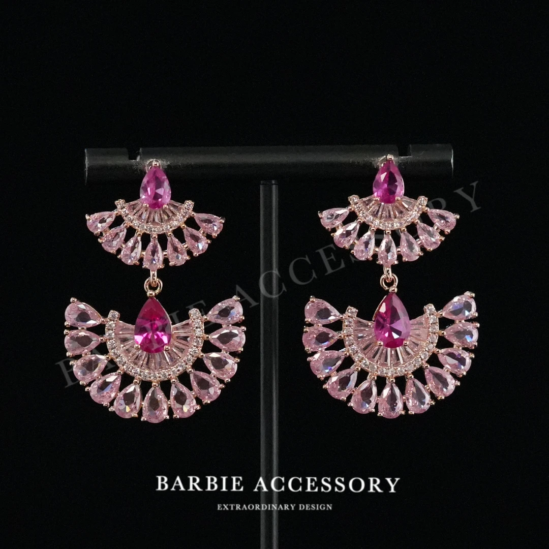 铜合金合成锆石耳饰 【星闪红裙】法式中古轻奢设计款高级感耳环