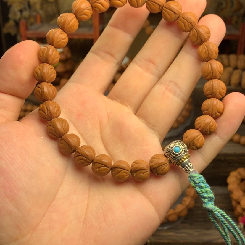 【闪购商品】桃核手串11树王水晶