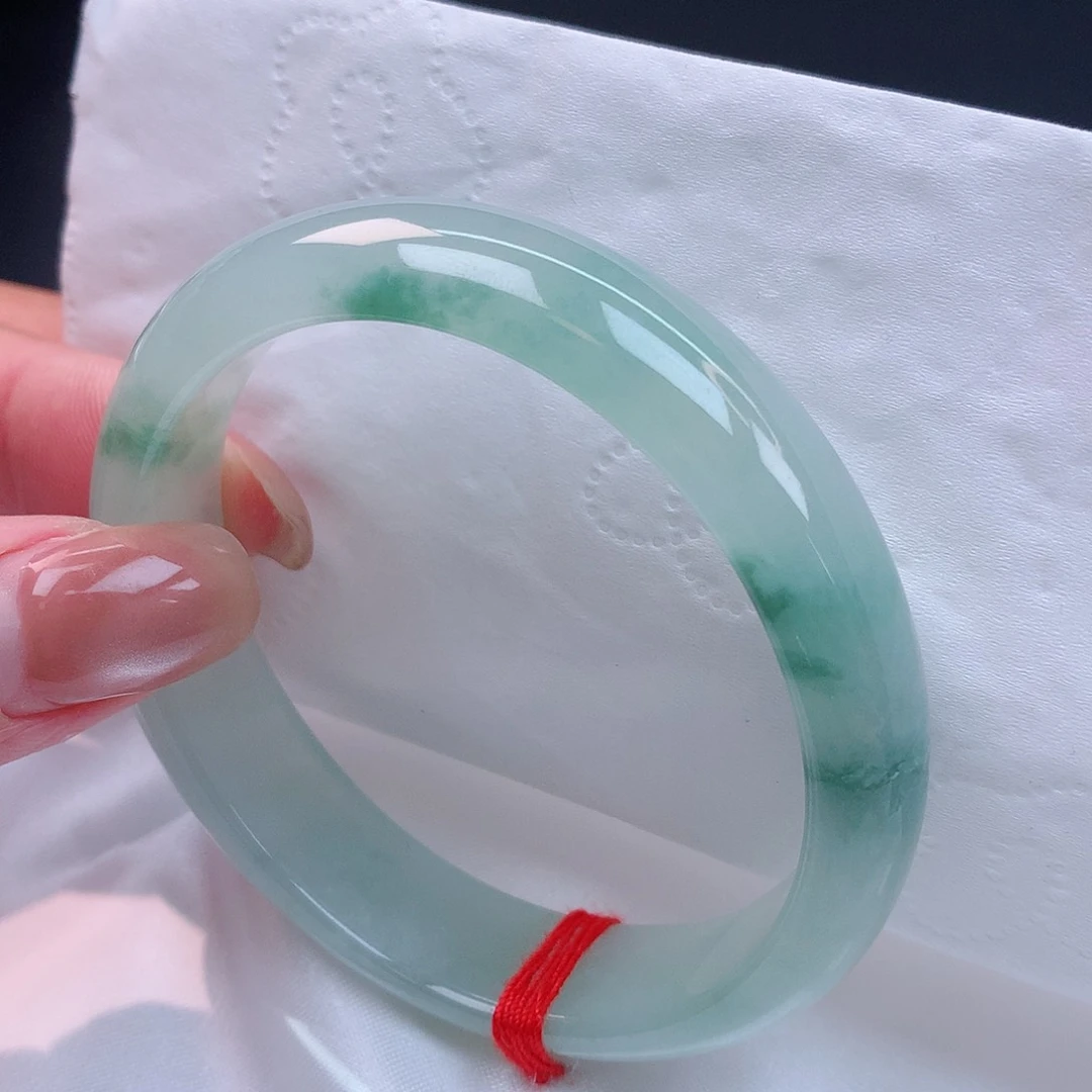 【闪购商品】未镶嵌手镯（贵妃镯）翡翠55