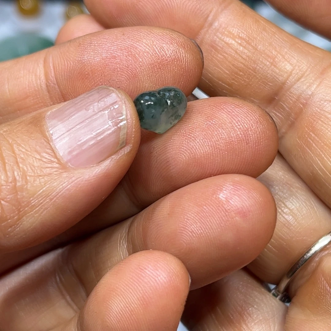 定制翡翠未镶嵌心