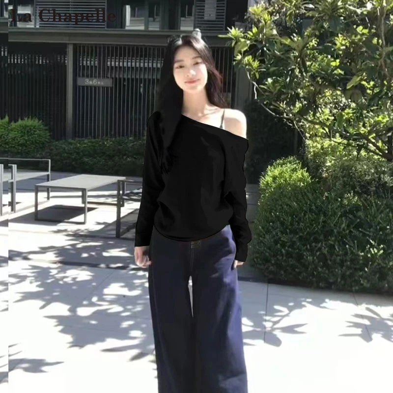 拉夏贝尔慵懒风纯色斜领露肩长袖T恤女秋季性感辣妹松弛感小上衣