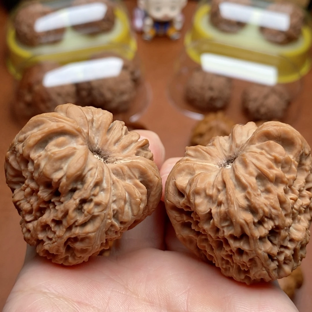 把件文玩核桃南疆凹底