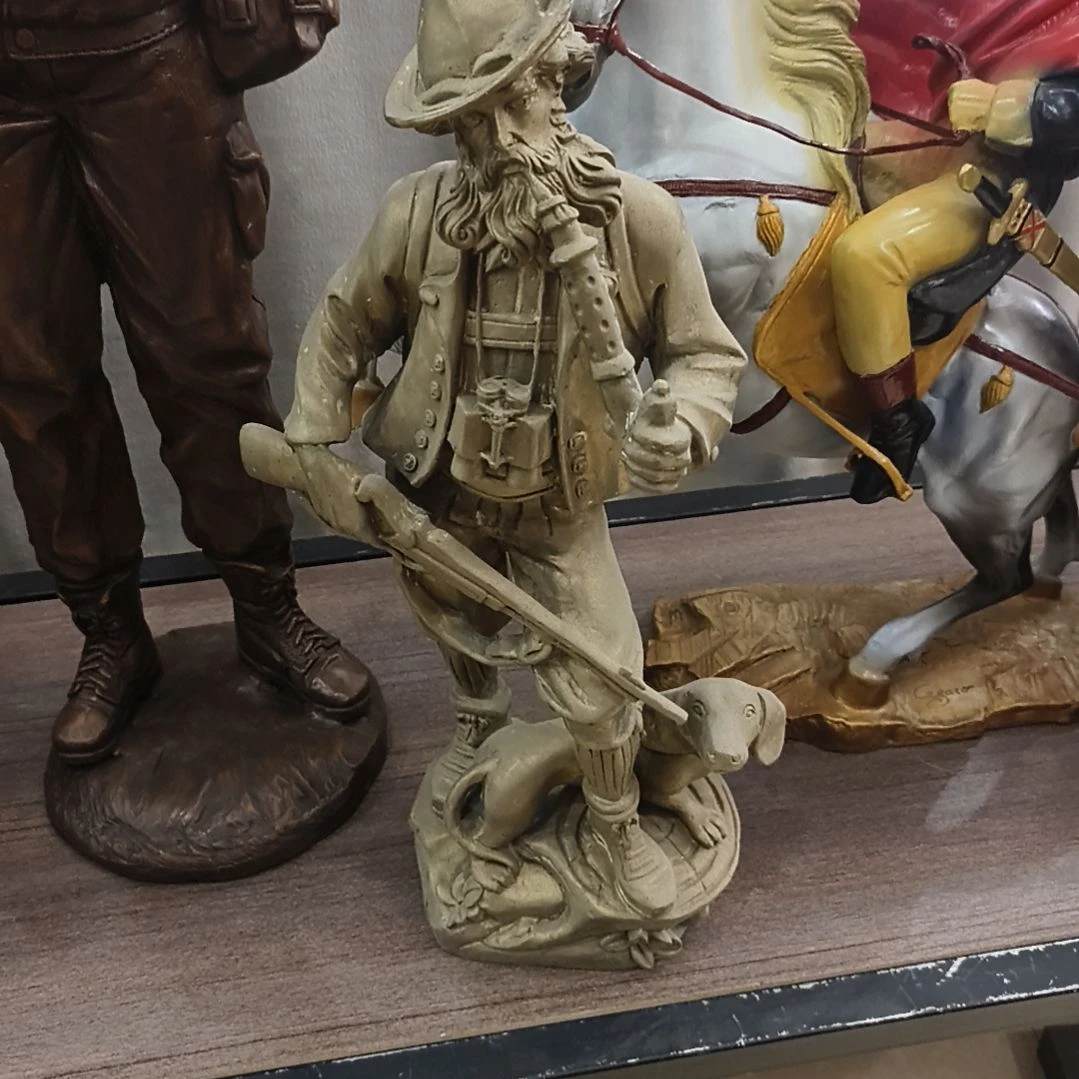 穆***孩黄铜铜雕工艺品源头厂家可定制