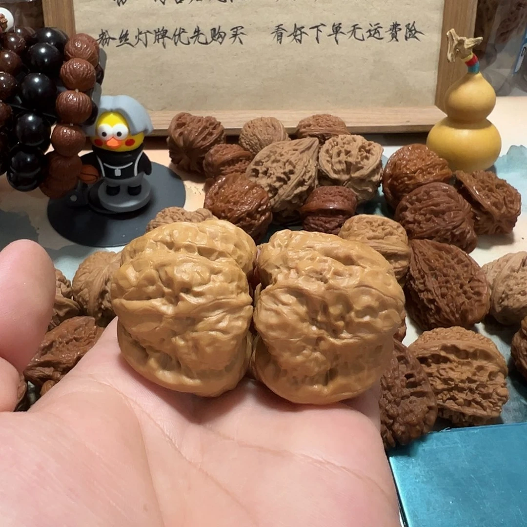 39号文玩核桃43.5尺肌肉蛙