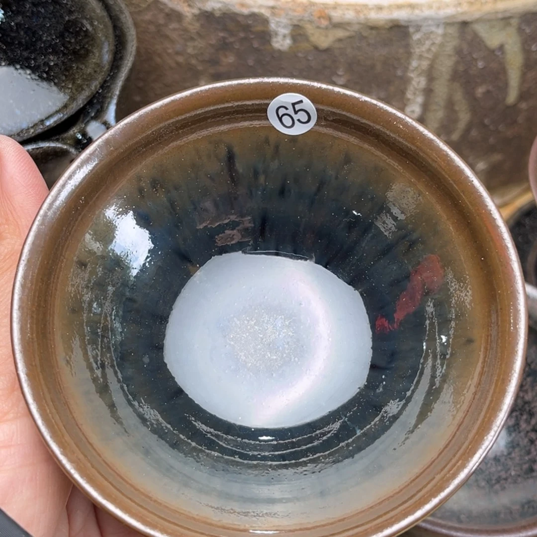 茶盏义兴龙窑坚持真柴烧