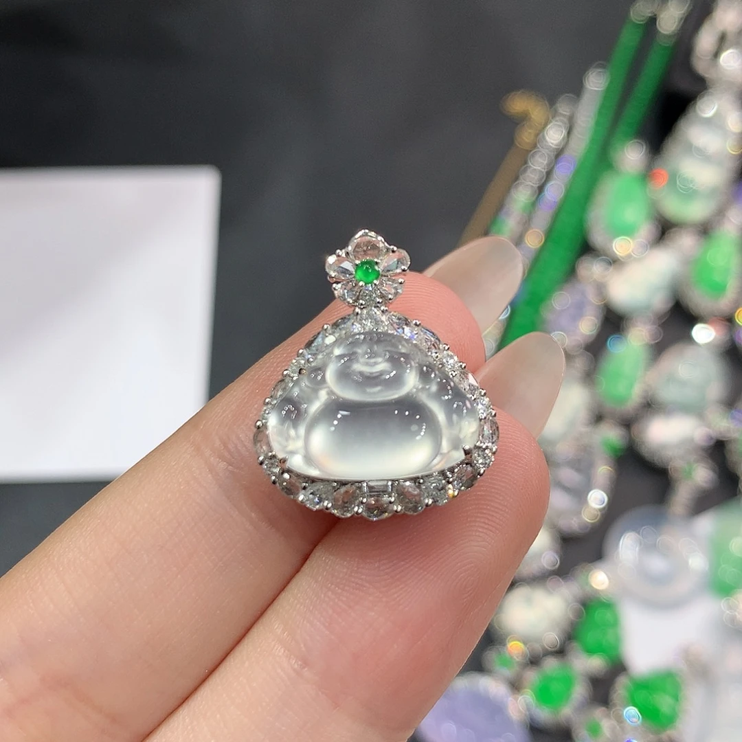 翡翠18K金镶嵌颈饰玻璃种白刚佛公 48小时鉴赏期