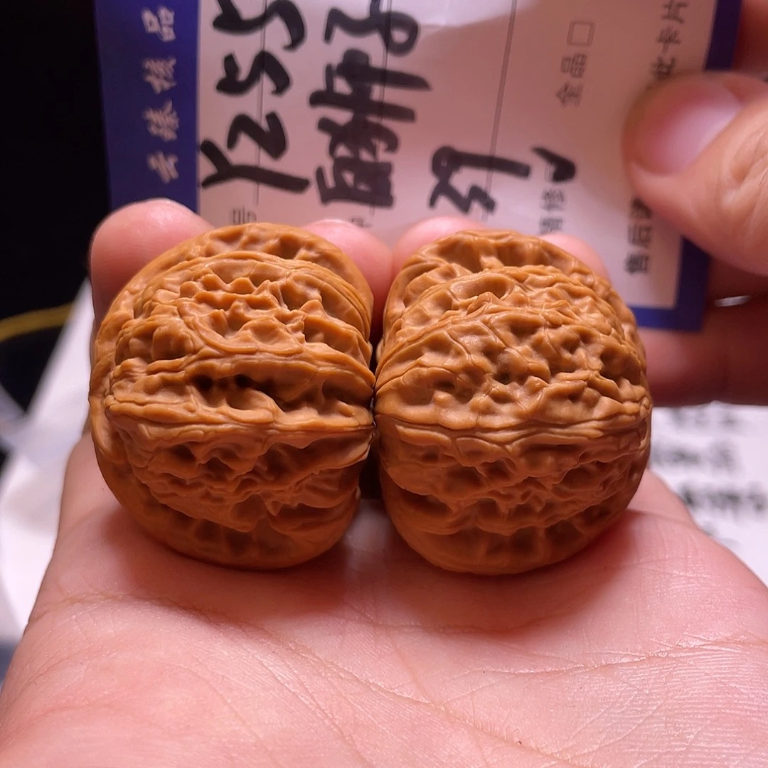 文玩核桃吊坠文玩