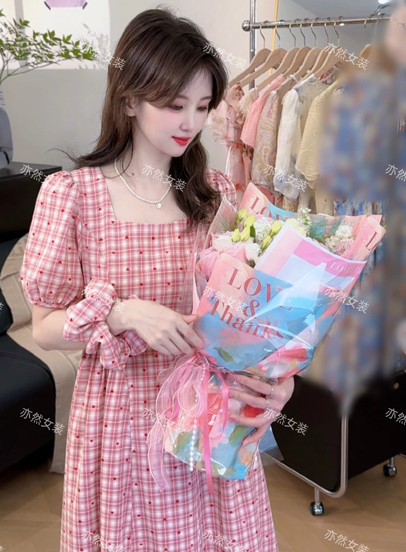 【浪漫满屋】甜妹必备夏日复古港风格纹小调方领元气可爱显白连衣裙