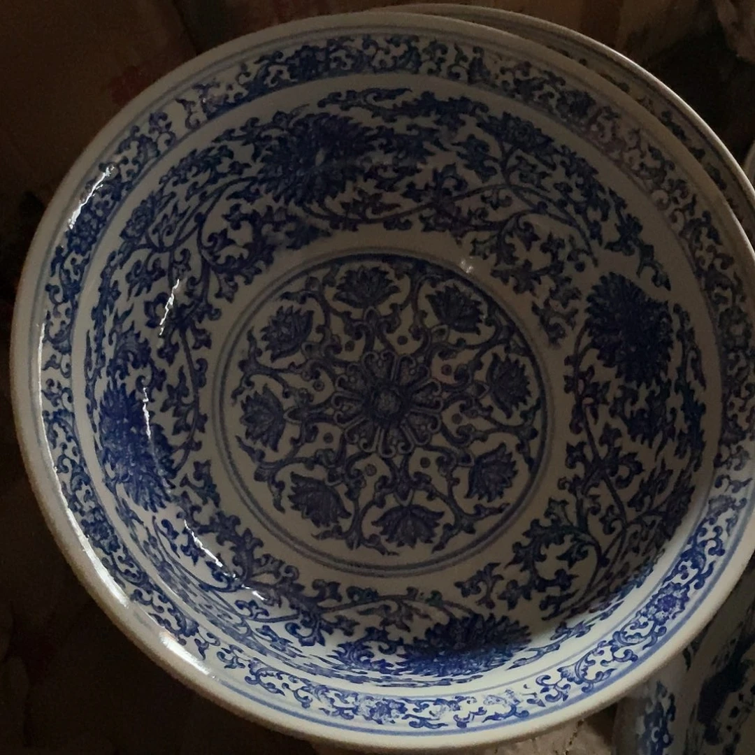 摆件茉**狮11寸青花玲珑瓷碗