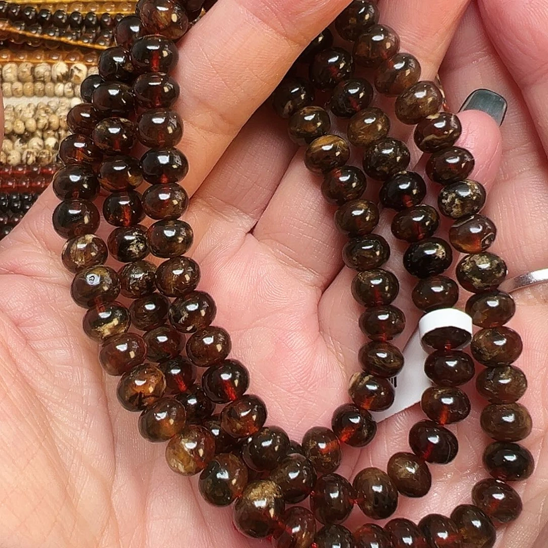 琥珀未镶嵌裸石抚顺琥珀20420七