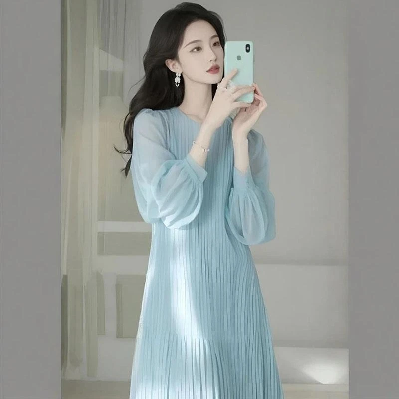魅言新款法式气质名媛女神范长裙高级感温柔风收腰打底长袖连衣裙