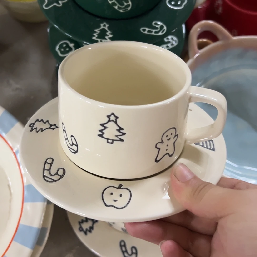 搪瓷微瑕姜饼人杯碟白色