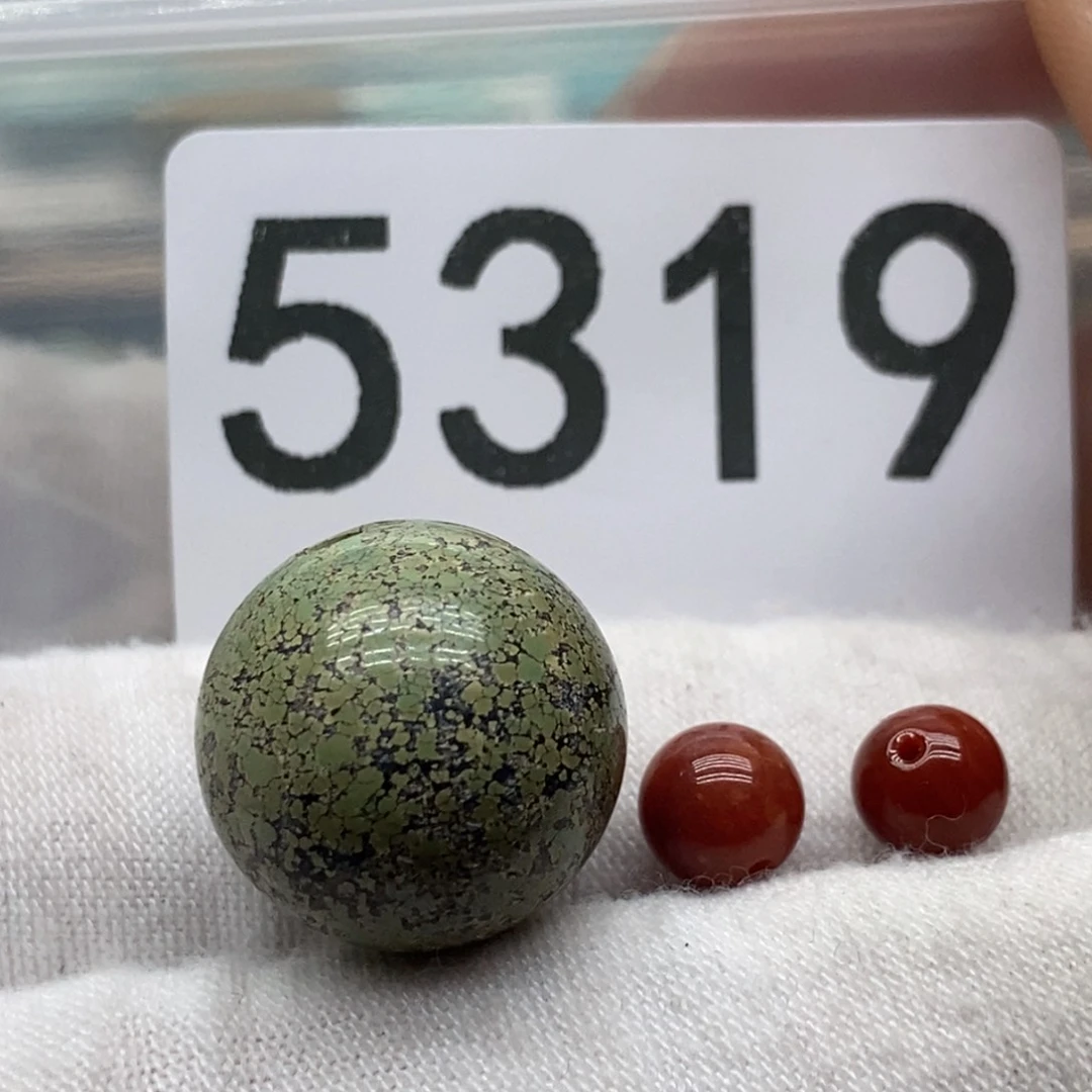 南红玛瑙未镶嵌颈饰