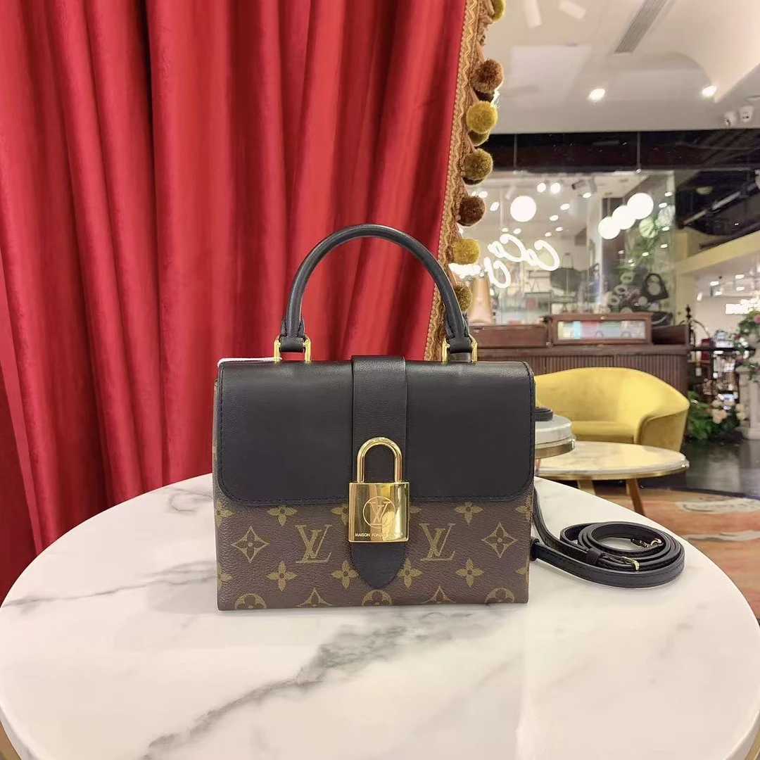 99新 LouisVuitton/路易威登 locky bb锁头包金扣芯片款30217338