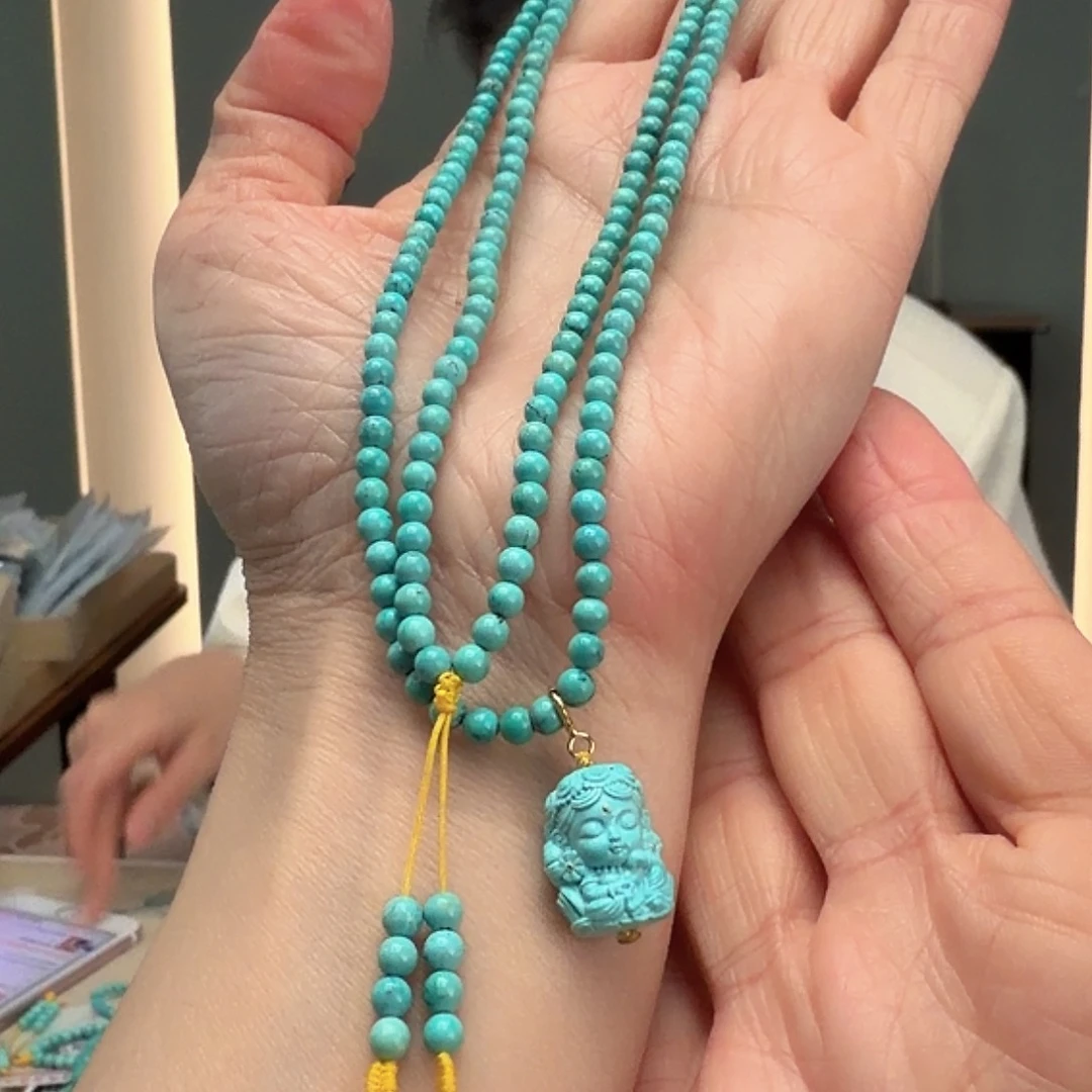 绿松石未镶嵌颈饰