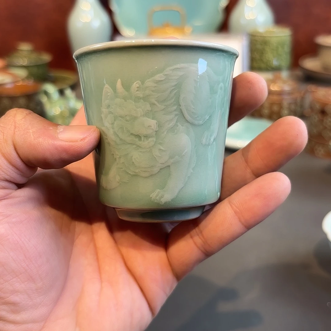 瓷片龙泉青瓷福利青瓷