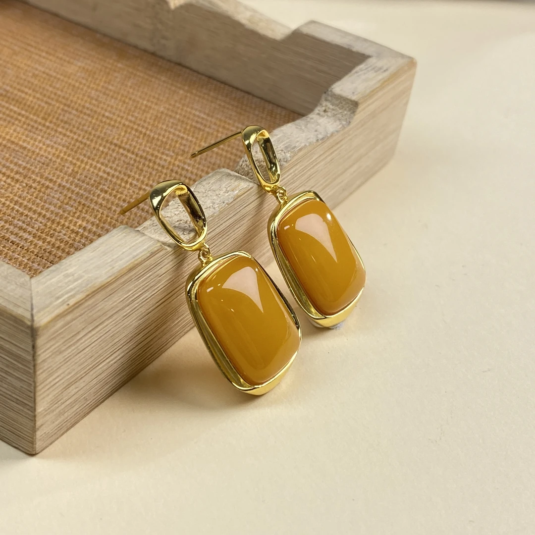 【小北严选】S925银蜜蜡耳钉20-17H32X108【多样性发一件】约13*17mm