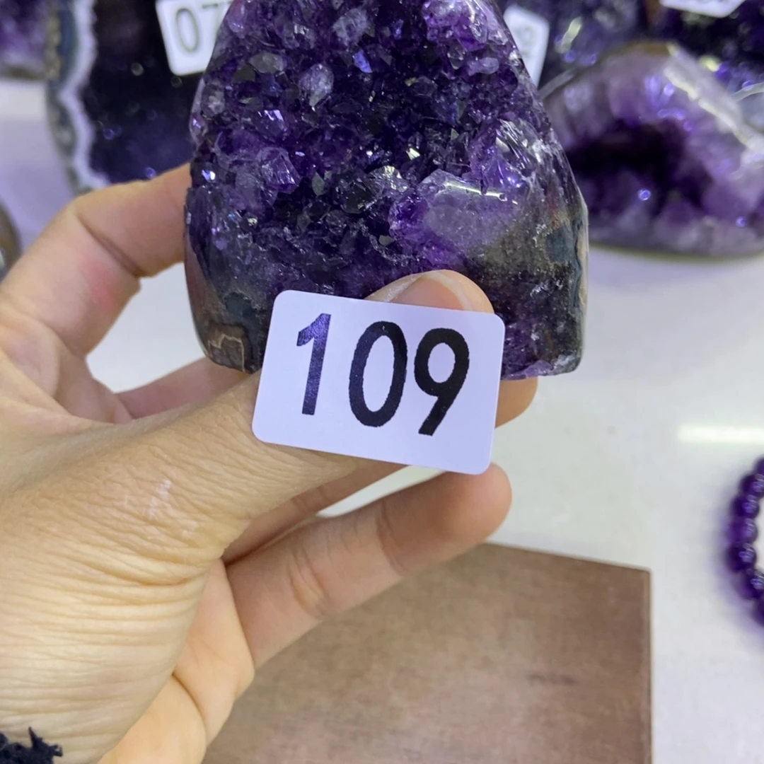 紫晶大型摆件（非配饰）未镶嵌