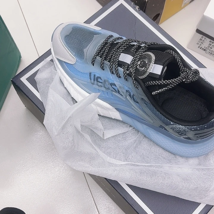 静***兰绒面PVC化纤男士蓝色41码休闲鞋超轻鞋