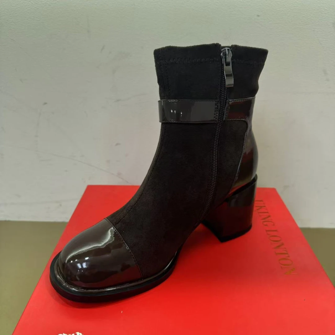 露露严选手工真皮时尚短靴女现货断码123