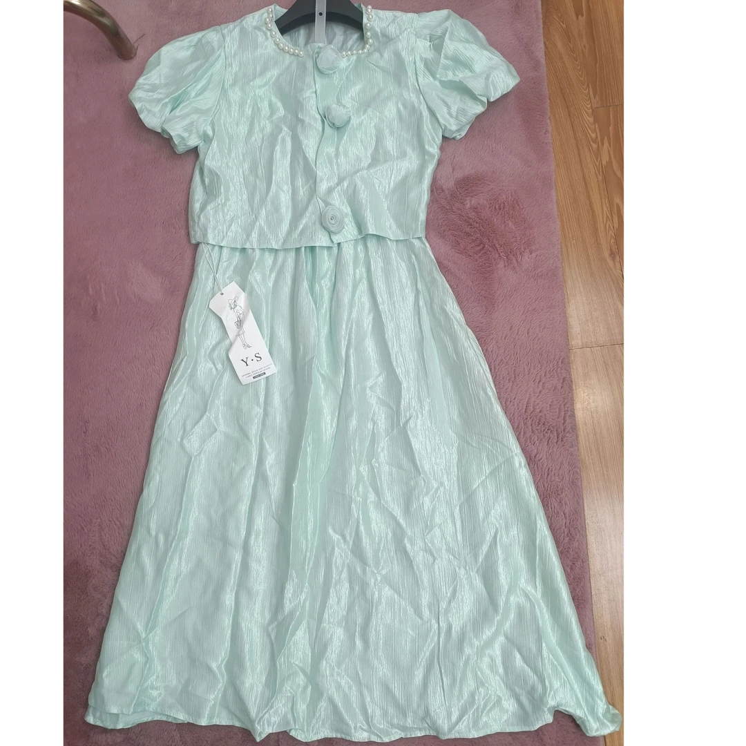 设计感雪纺泡泡袖收腰显瘦半身裙两件套装