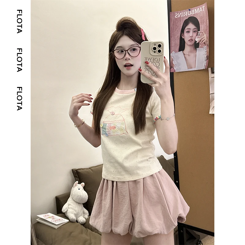 【flota】多巴胺刺绣纽扣拼色圆领短袖T恤修身显瘦减龄正肩上衣1847