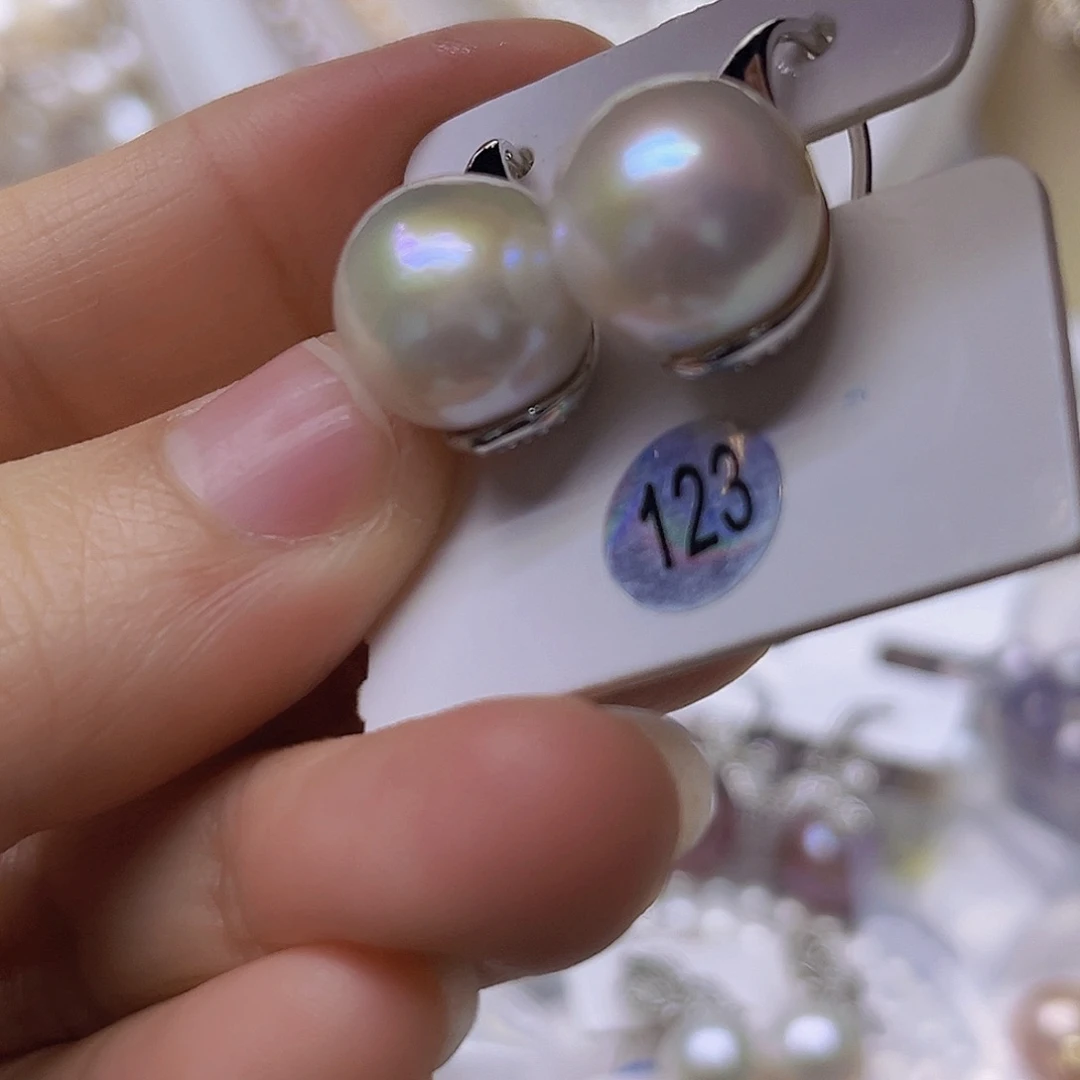 未镶嵌淡水珍珠吊坠或者耳钉