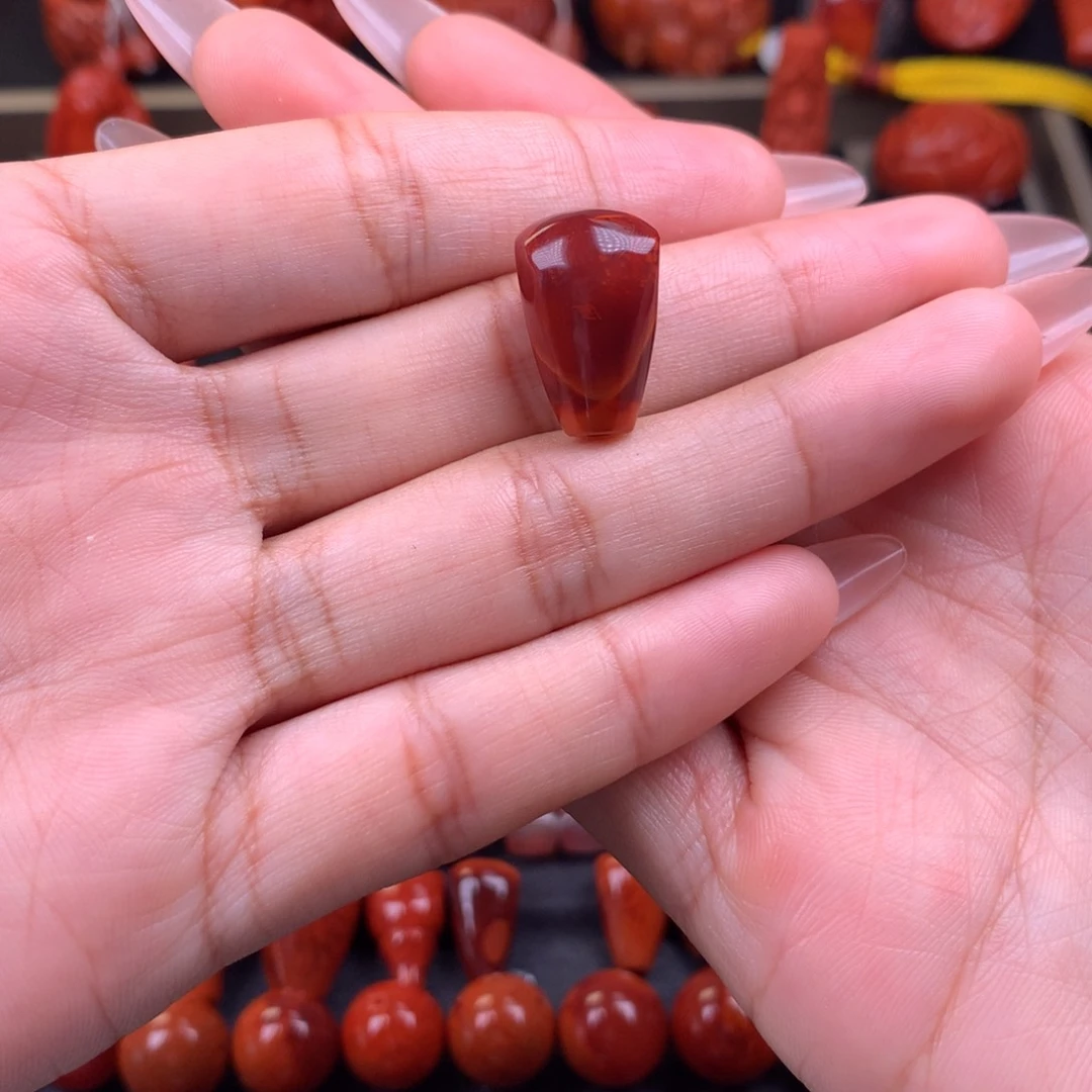 南红玛瑙未镶嵌三通12