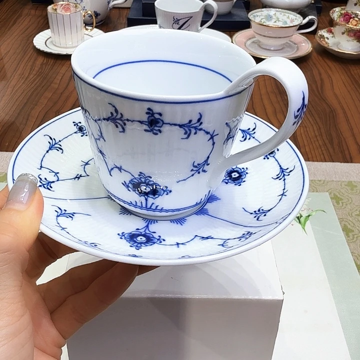 瓷片杯子杯子杯子水杯杯子水杯