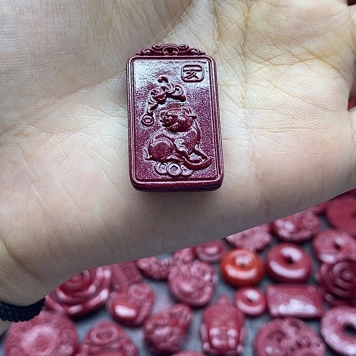 天然辰砂002朱砂吊坠牛