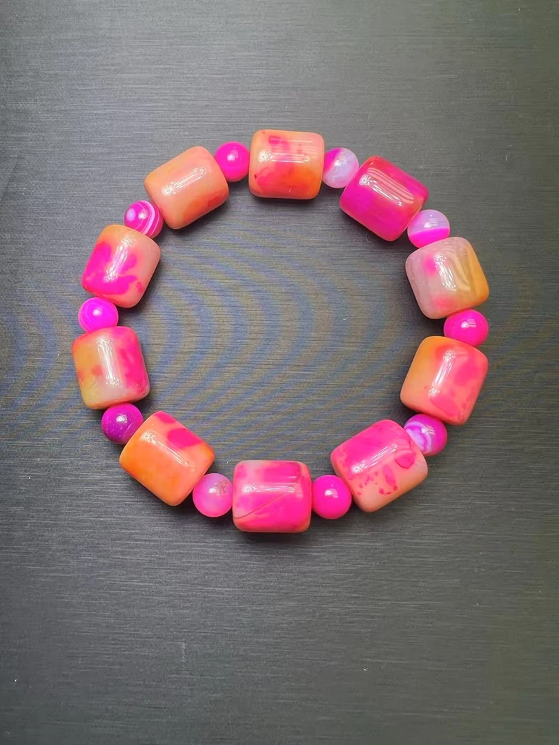 T106时尚经典精品手链S饰品