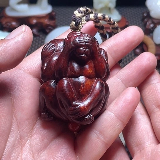 【闪购商品】和田玉未镶嵌挂件爱****拉