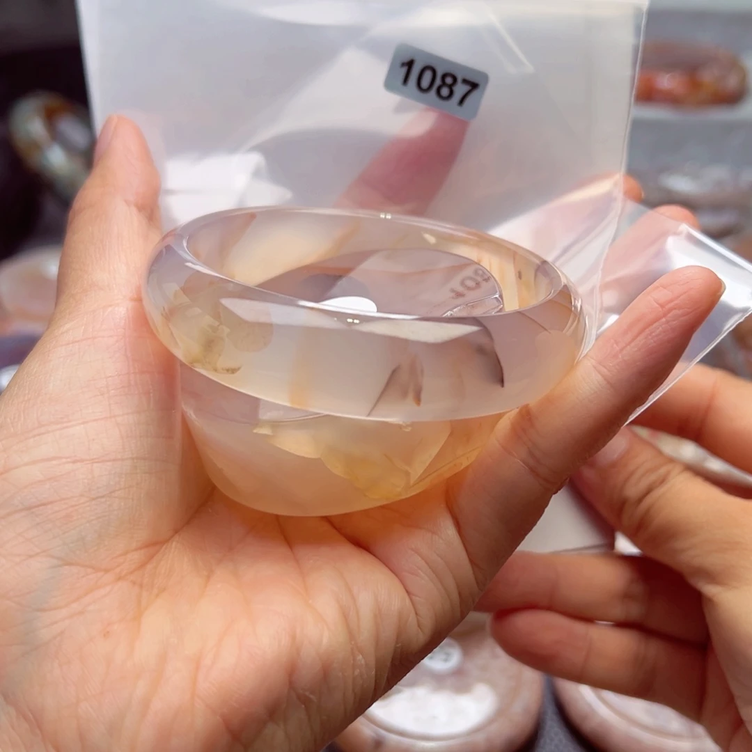 玛瑙/玉髓手镯未镶嵌雨*啦