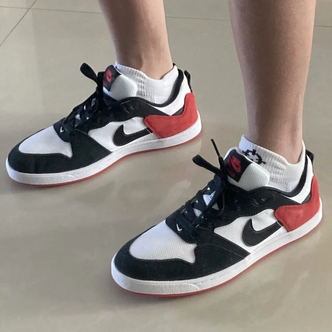 Nike SB Alleyoop 麂皮 包裹性防滑 低帮 板鞋 黑白红