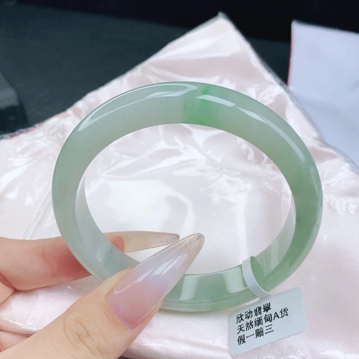 翡翠未镶嵌手镯59-60圈口
