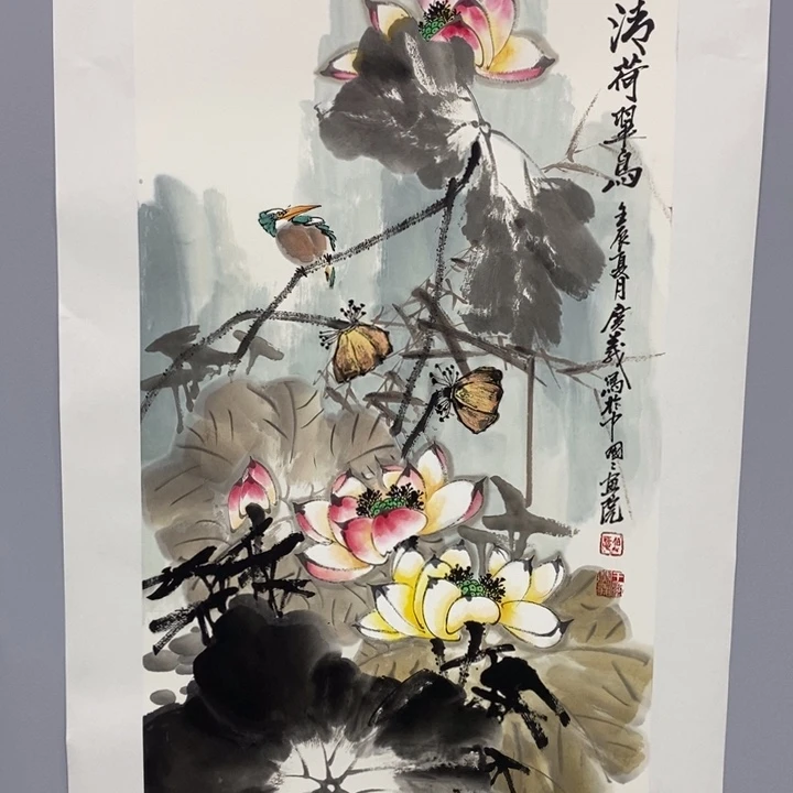 手绘作品等多种形式进行
