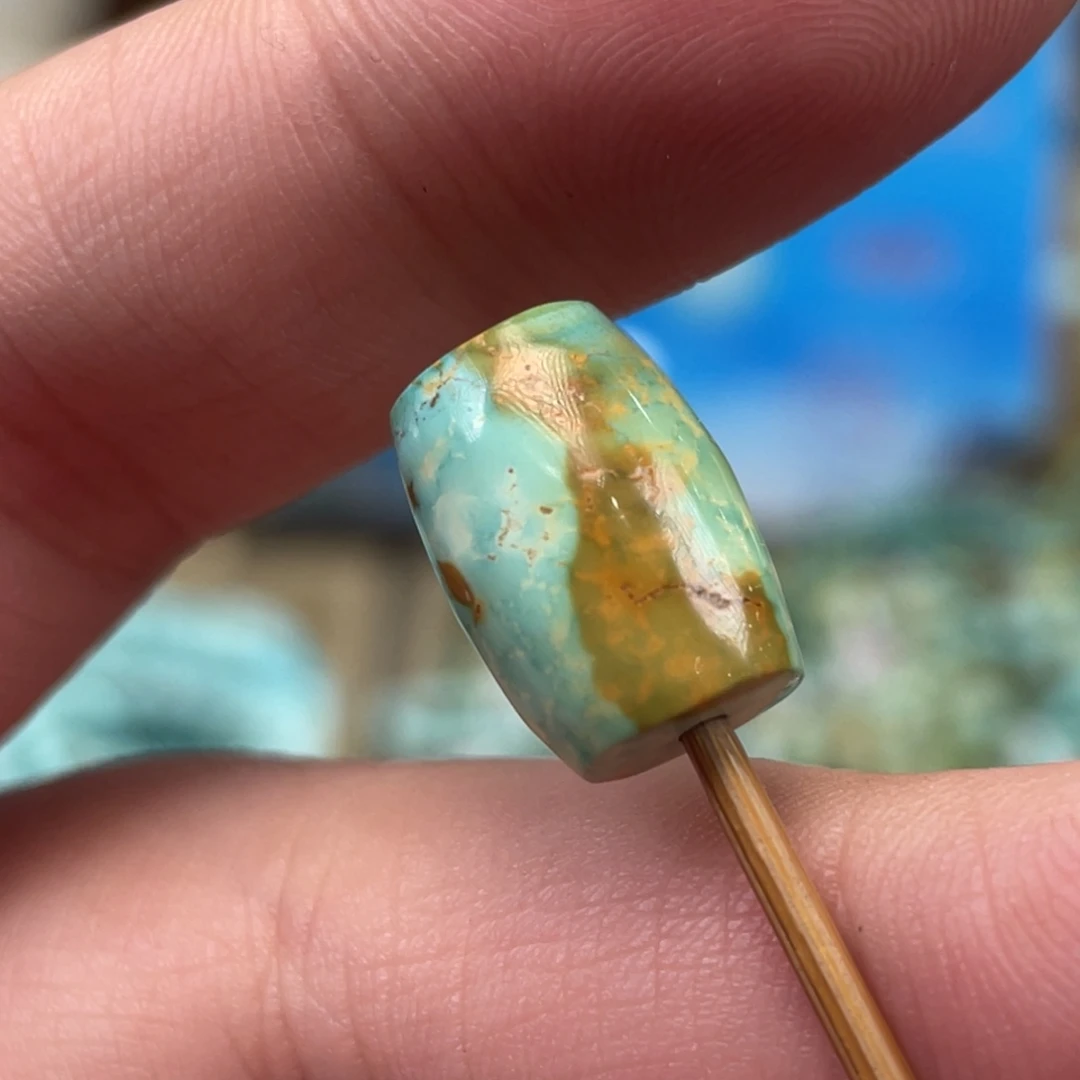 绿松石未镶嵌挂件