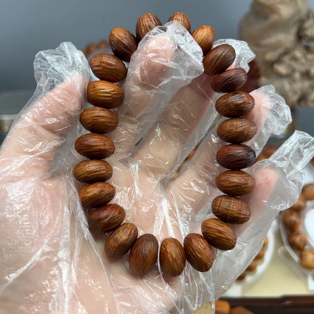 叶***森柏木（崖柏）干黑油手工珠