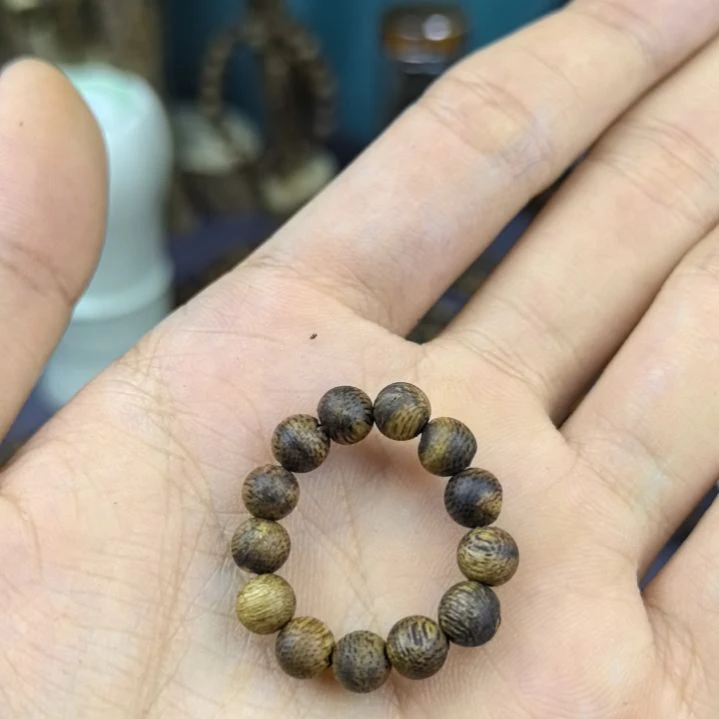 沉香碎屑沉香沉香