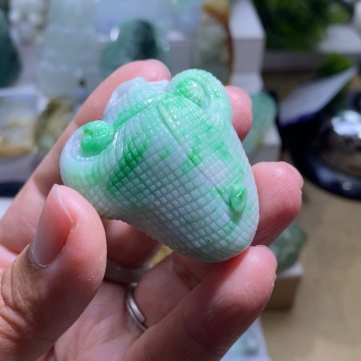 【闪购商品】颈饰未镶嵌翡翠如意头