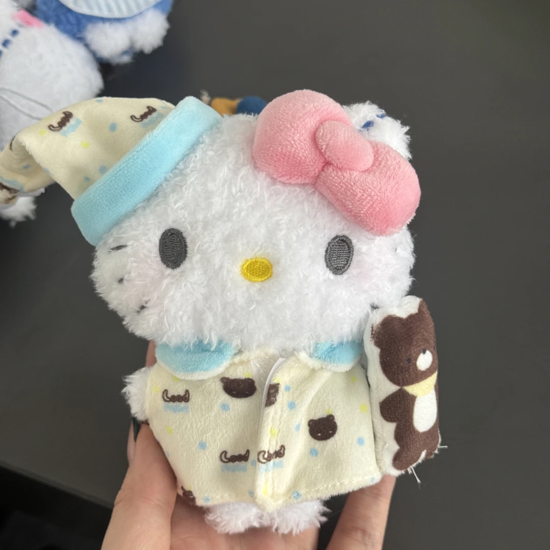正版hello kitty包包挂件可爱线条睡衣包挂饰少女心送礼